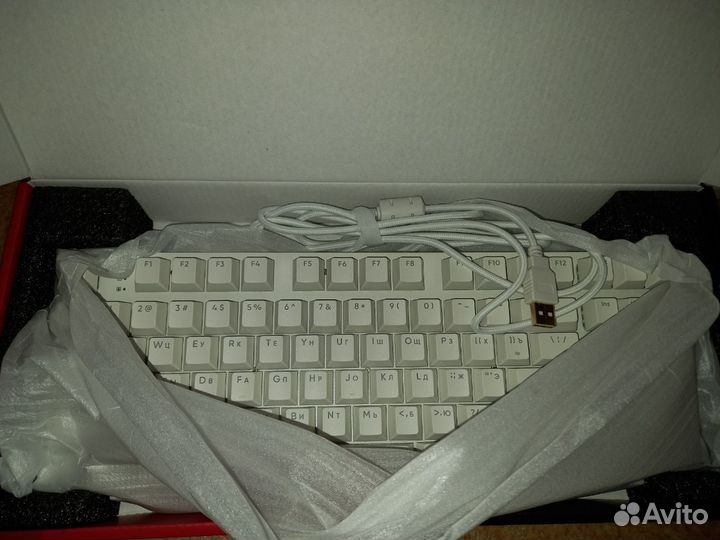 Red Square Keyrox TKL g3ms White