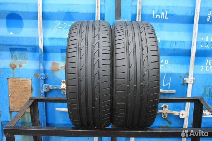 Bridgestone Potenza S001 225/40 R19 93Y