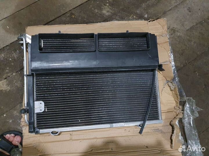 Радиатор кондиционера w202