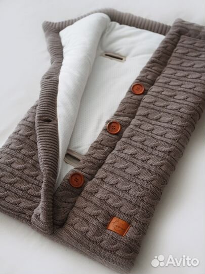 Зимний вязаный конверт от Loomknits