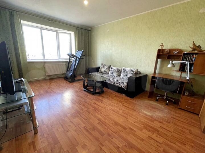 3-к. квартира, 87 м², 5/5 эт.