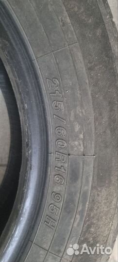 Yokohama BluEarth A34 215/60 R16