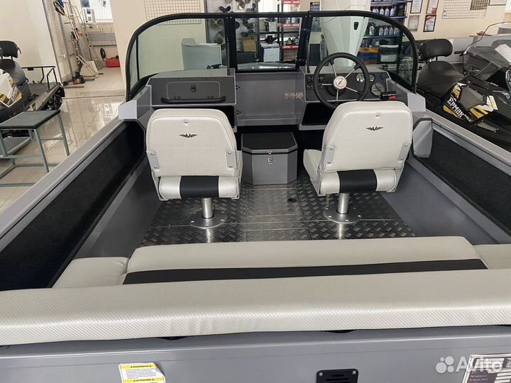 Лодка Волжанка 46 фиш с мотором Ямер 60 4т