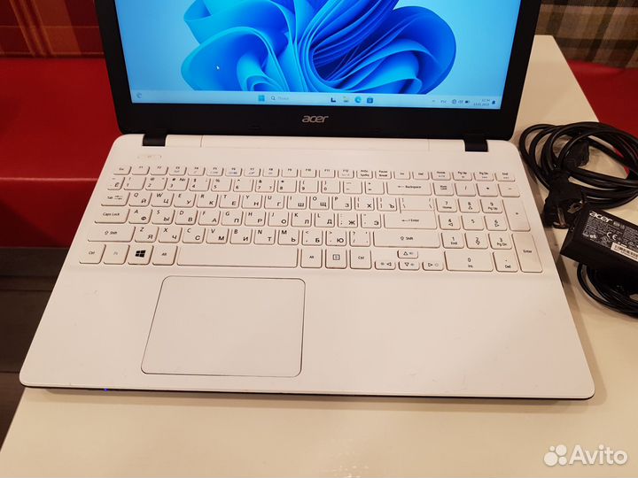 Acer Aspire E5-521-22HD (AMD/озу 8GB/SSD+HDD)