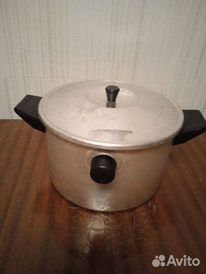 Кастрюля-молоковарка 