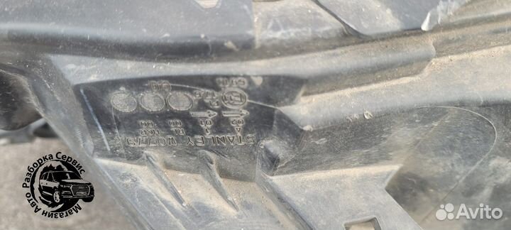 Фара галогеновая Honda CR-V 4 2012-2015, W0779