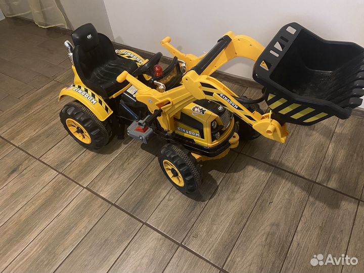 Детский электромобиль Трактор