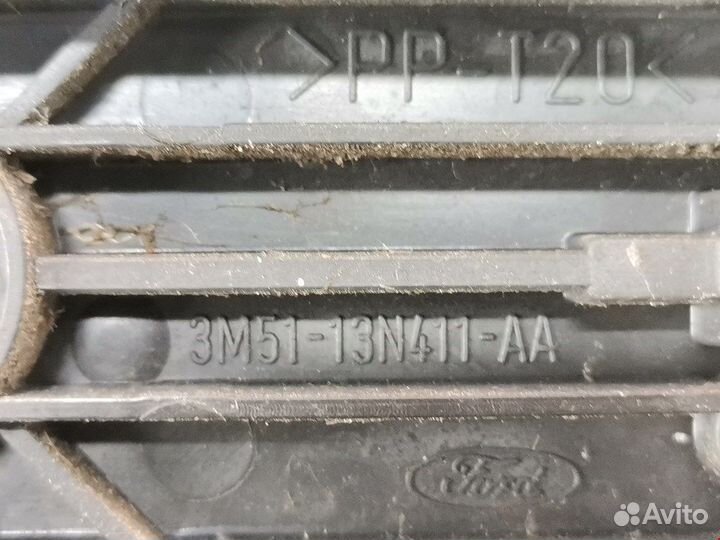 Фонарь задний левый для Ford C-MAX 1 1347455