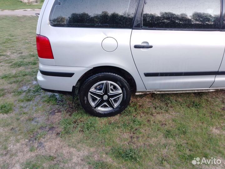 Volkswagen Sharan, 2000
