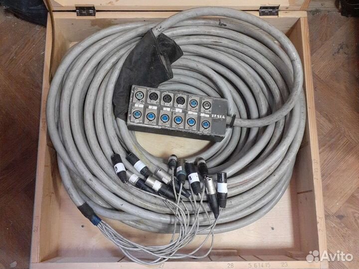 Микшерный пульт behringer, eurodesk