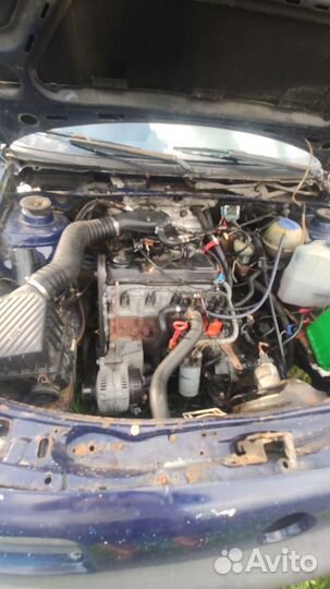 Фольксваген Пассат б3 на ходу в разборе