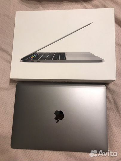 MacBook Pro13 2017 Touch Bar 256gb