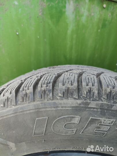 Bridgestone Ice Cruiser 7000 235/65 R17 108T