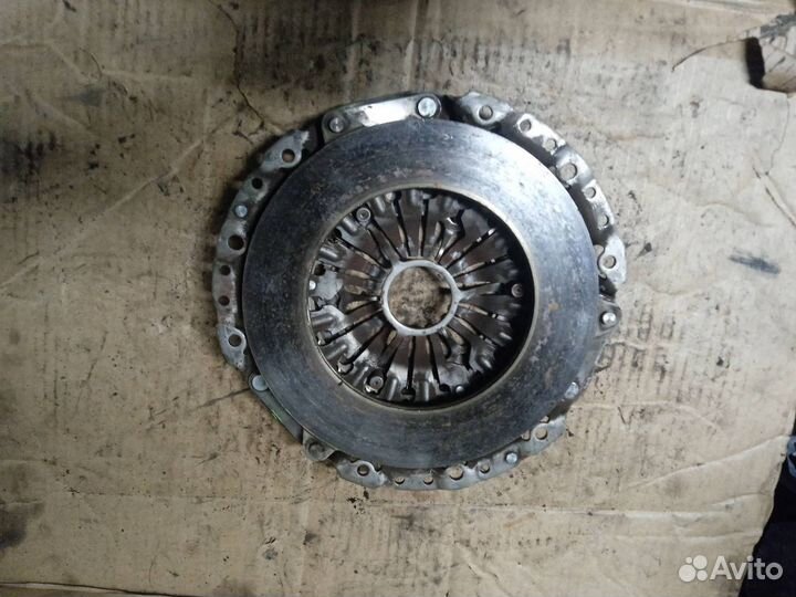 Корзина сцепления BMW 3 E90/E91/E92/E93 2010