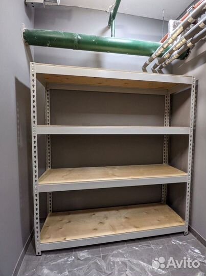 Металлический стеллаж