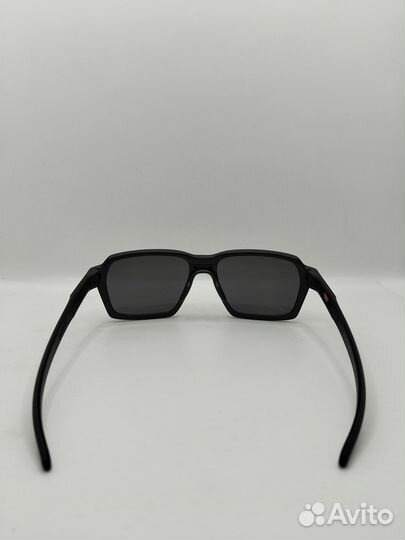 Очки солнцезащитные oakley, модель Parlay 0OO4143