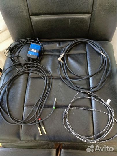 Электрогитара с гитарным процессором эфектов