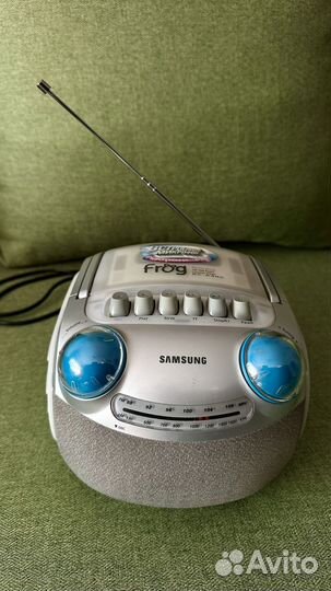 Радио/кассетник Frog от Samsung