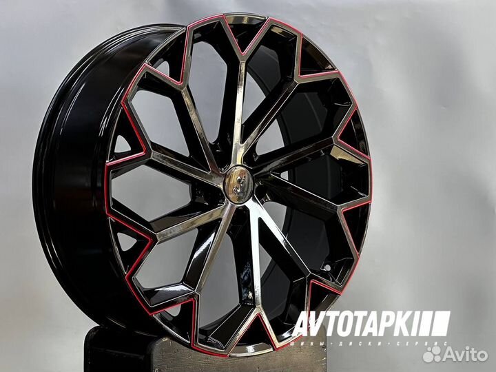 Литые диски R18 5x114 3 с красным