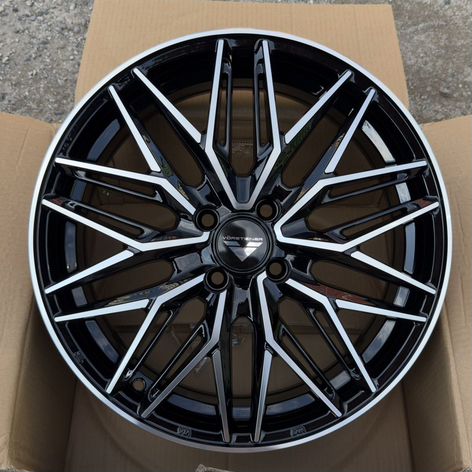 Литые диски Sakura Wheels 181 7.5×R18 5×114.3