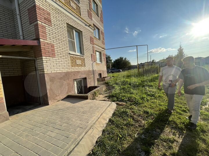 76м2 часть сдано за 19000