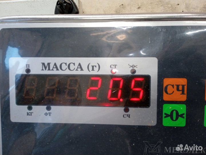 Кулак поворотный задний левый Volkswagen Touareg