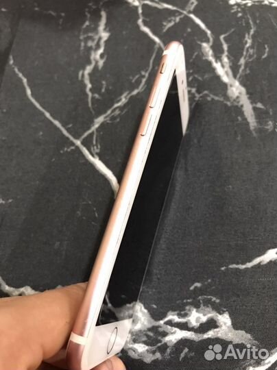 Телефон бу iPhone 7