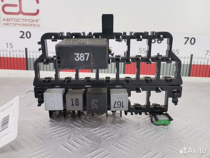 Блок реле Audi A3 8L 1997 8D0937503E