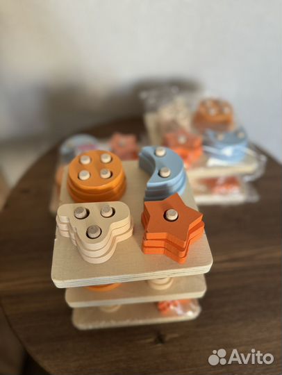 Развивающий сортер монтессори деревянный, фигурки