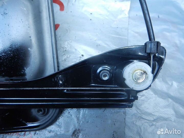 Стеклоподъемник для Skoda Fabia 2 (5J)