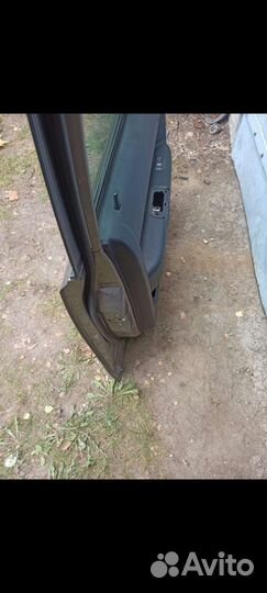 Левая передняя дверь тойота бб