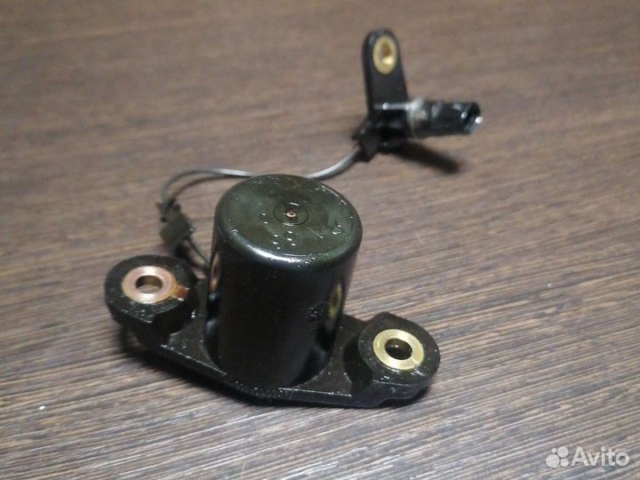 Датчик масла мерседес м272