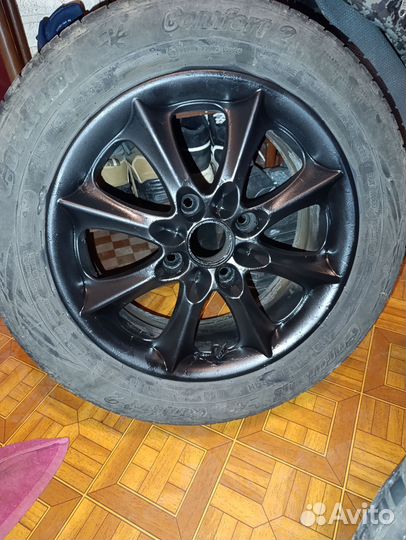 Продам 4 диска с шинами. Лето. 185 на 60. R15