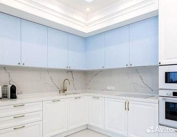 Кухонный гарнитур в стиле минимализм