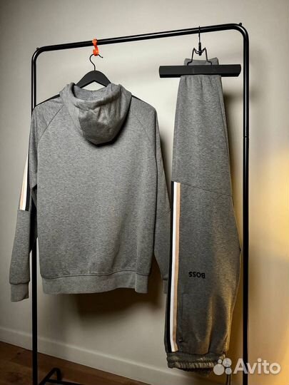 Спортивный костюм мужской