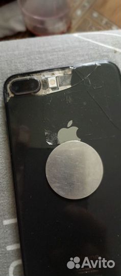 iPhone 8 Plus, 64 ГБ