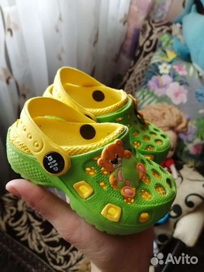 Шлепки для девочки
