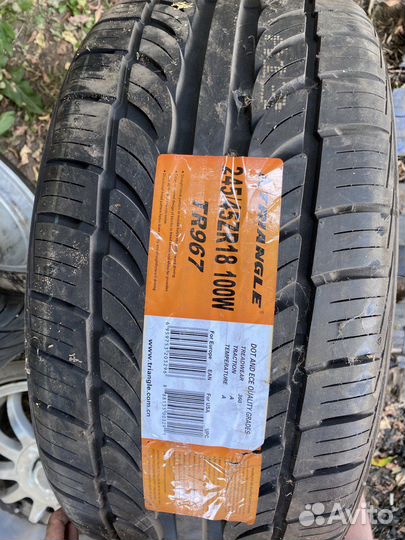 Triangle TR967 245/45 R18 100H