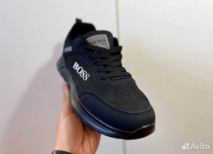 Кроссовки Boss долговечные