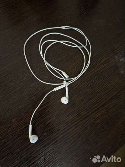Наушники earpods