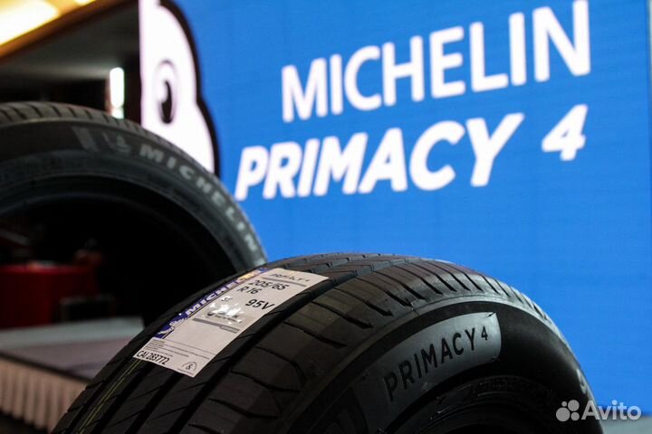 Michelin Primacy 4 235/50 R19