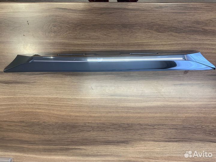 Хром крышки багажника Lexus RX 2008-2015