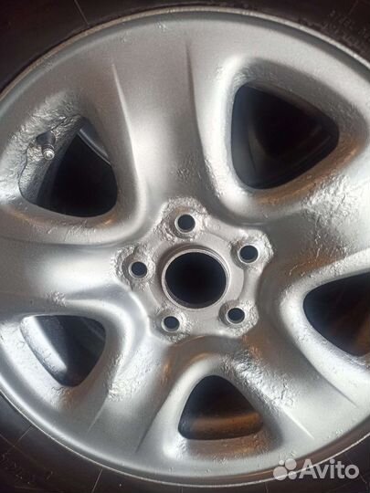 Yokohama IceGuard Stud IG65 225/70 R16