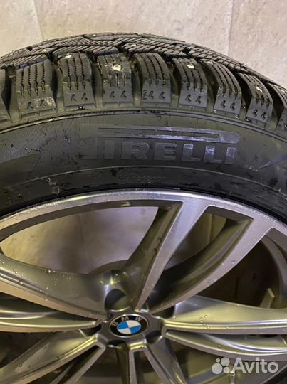 Зимние шипованные колеса R19 на BMW