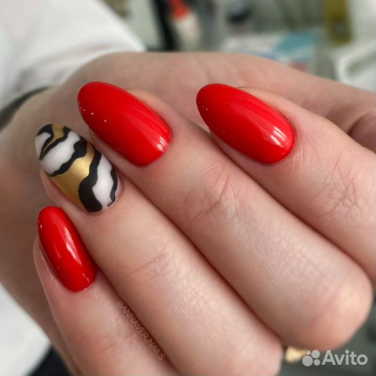 Маникюр с покрытием гель-лак