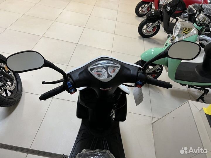 Скутер Vento Corsa 50cc