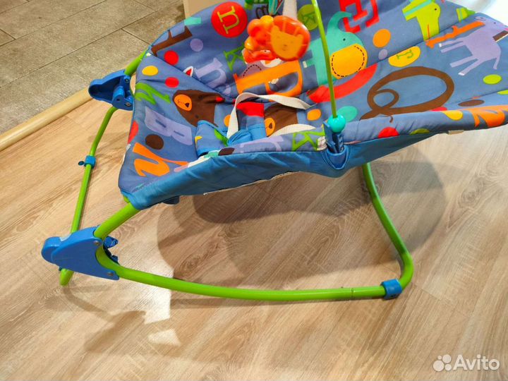 Шезлонг детский babyton