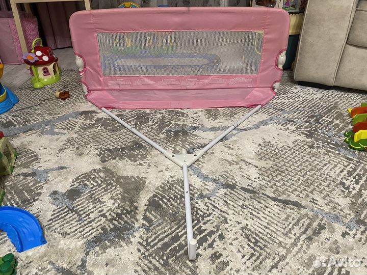 Бортик на кровать Tomy