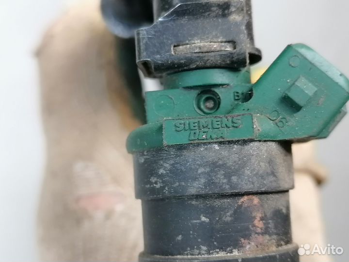 Рейка топливная с форсунками для Daewoo Nexia