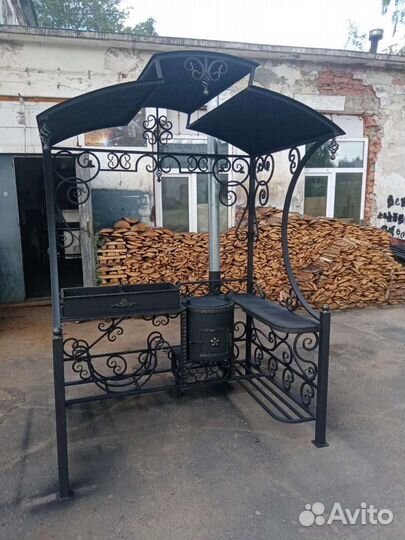 Кованые мангалы с крышей